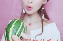 娱乐吃瓜酱奇葩说,奇葩说里的麻辣点评与趣味解读